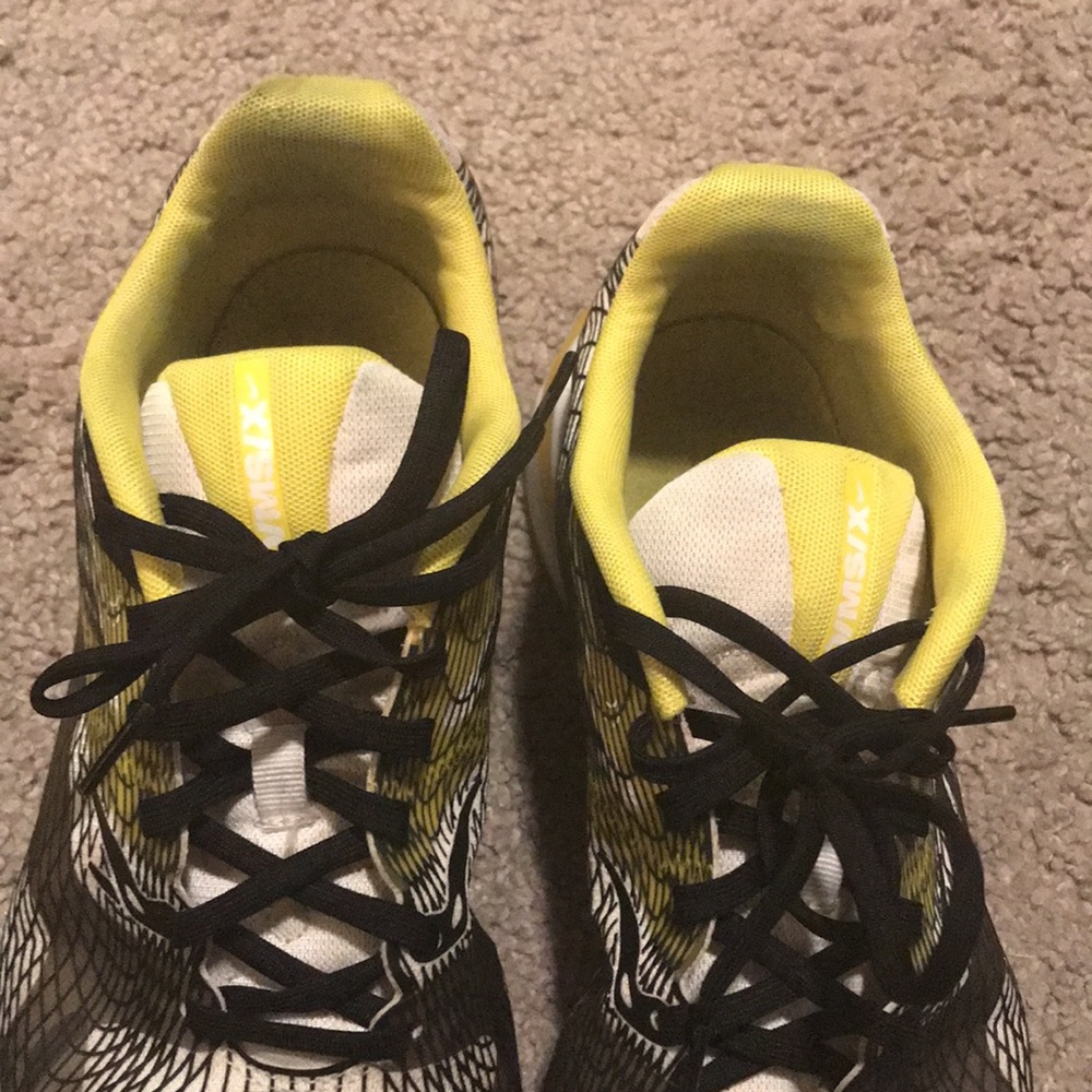 Nike Men's Ghoswift Dynamic Yellow Running Shoes … - image 4